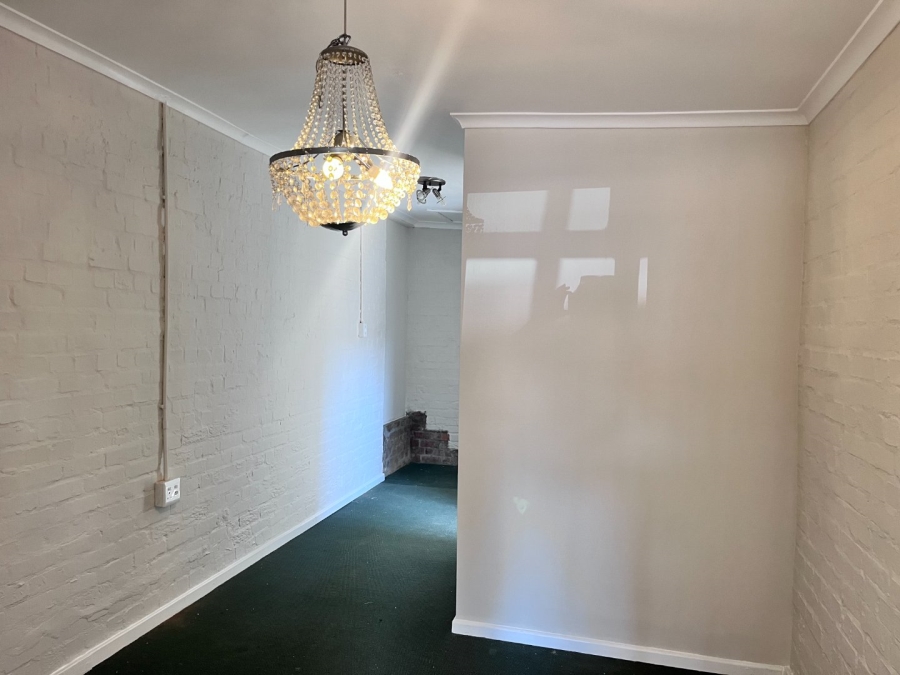 To Let 1 Bedroom Property for Rent in Table View Western Cape